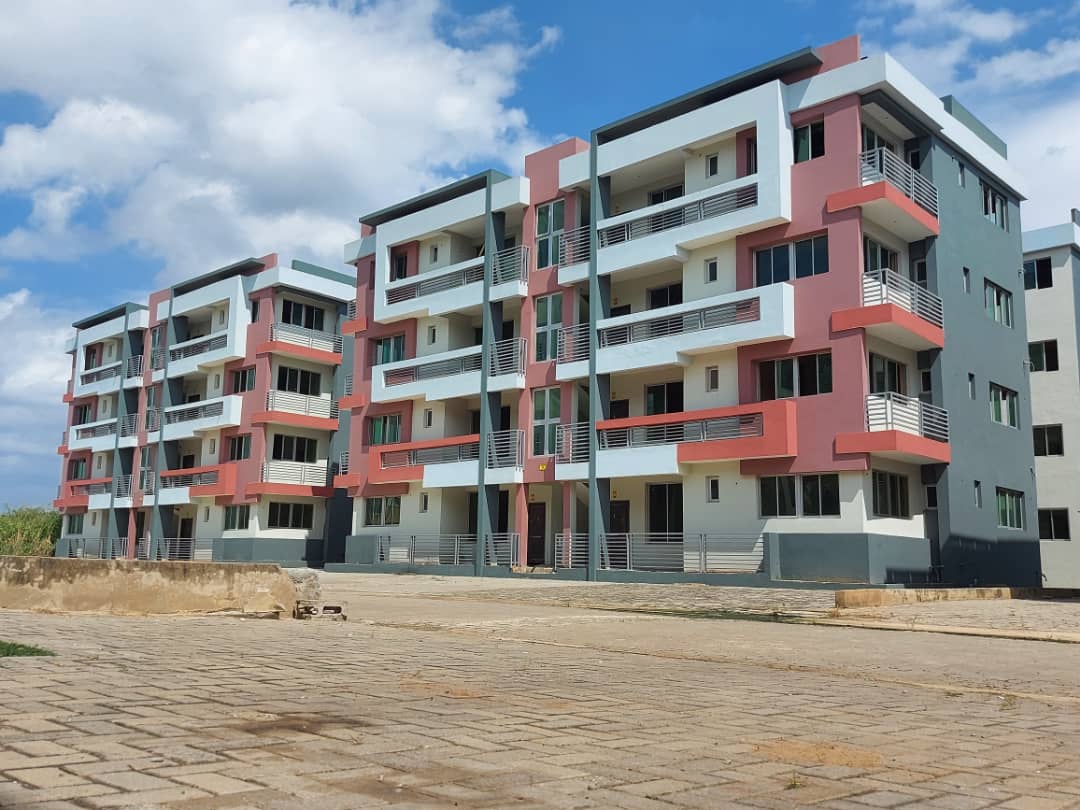Jewel Apartment 8